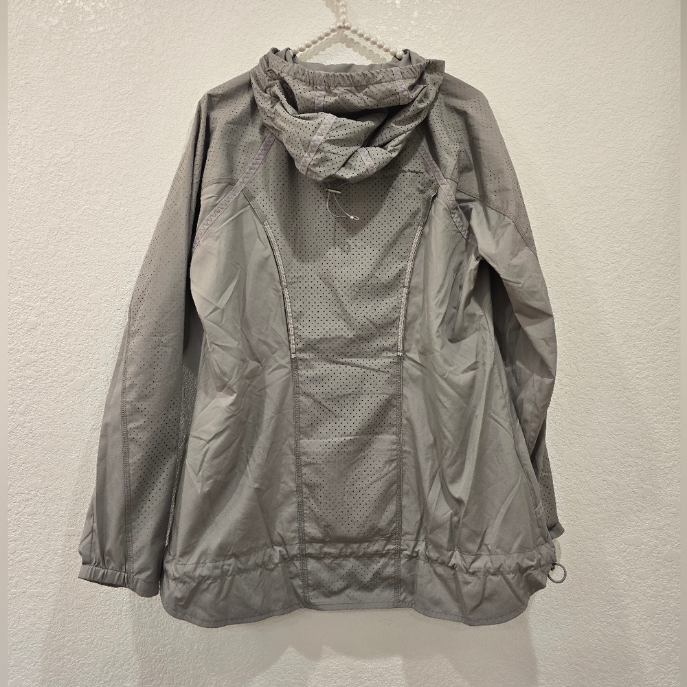 Athleta Catalina Aero windbreaker jacket Gray Size S - Picture 5 of 9